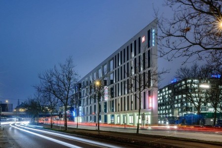 Ibis Hamburg City Exterior view