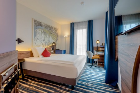 Mercure Hotel Hamburg Mitte Queenbed room