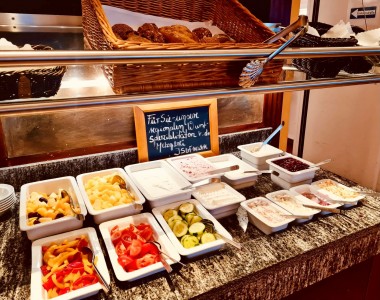 Kleinhuis Hotel Baseler Hof Breakfast
