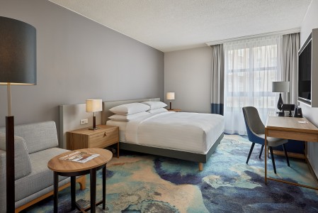 Hamburg Marriott Hotel Deluxe King room